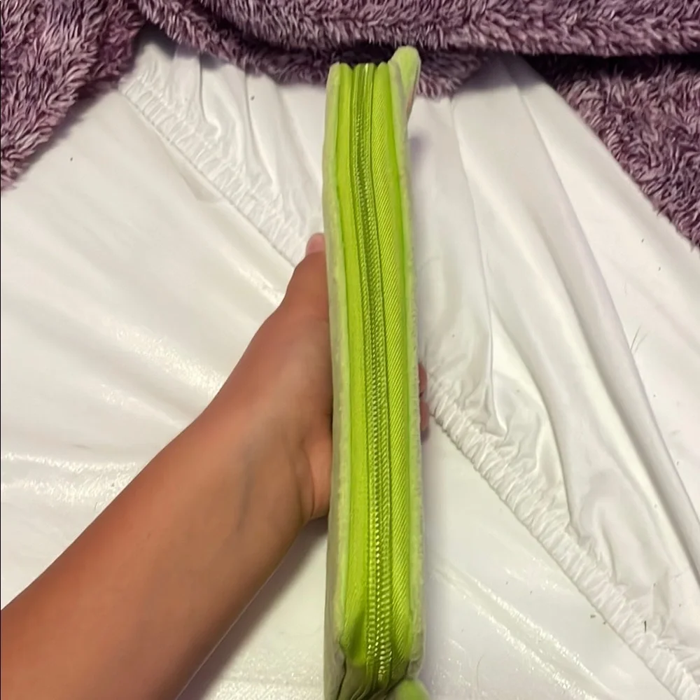 Baby Yoda wallet